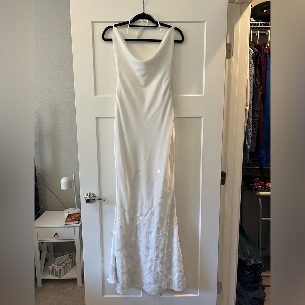 Oh Polly Dress in White